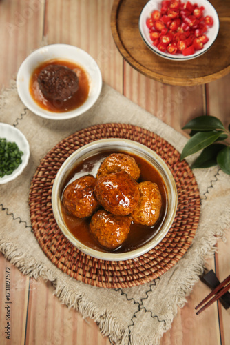 Wallpaper Mural Chinese Lions Head Meatballs Braised in Sauce - Traditional Banquet Special Dish Torontodigital.ca