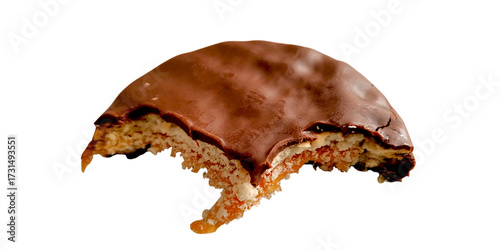 Close up chocolate biscuit with caramel filling bitten in half on transparent background, sweet cookie dessert snack showing soft caramel center, tasty chocolate treat isolated for food design