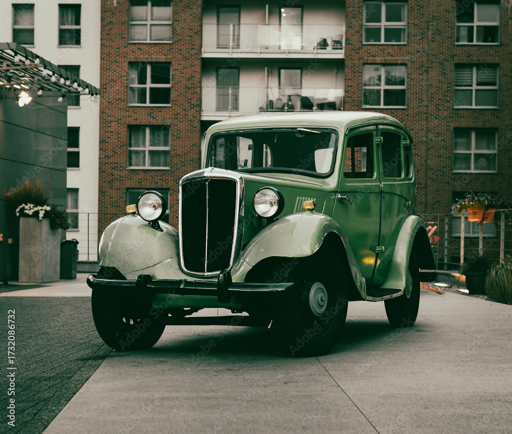 Obraz premium vintage car on the street