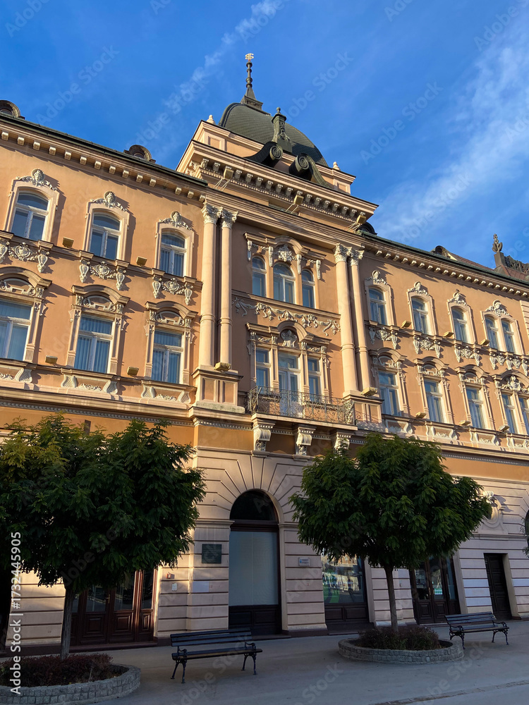 Obraz premium An old building in the center of Novi Sad, Serbia