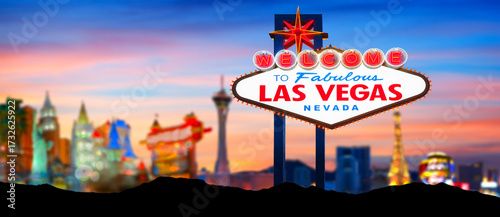 Welcome To Fabulous Las Vegas Sign With Beautiful City Lights at Sunset