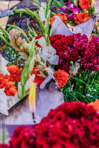 Tumbas decoradas durante el Día de Muertos en el pueblo de Tzintzuntzan, Michoacán, México