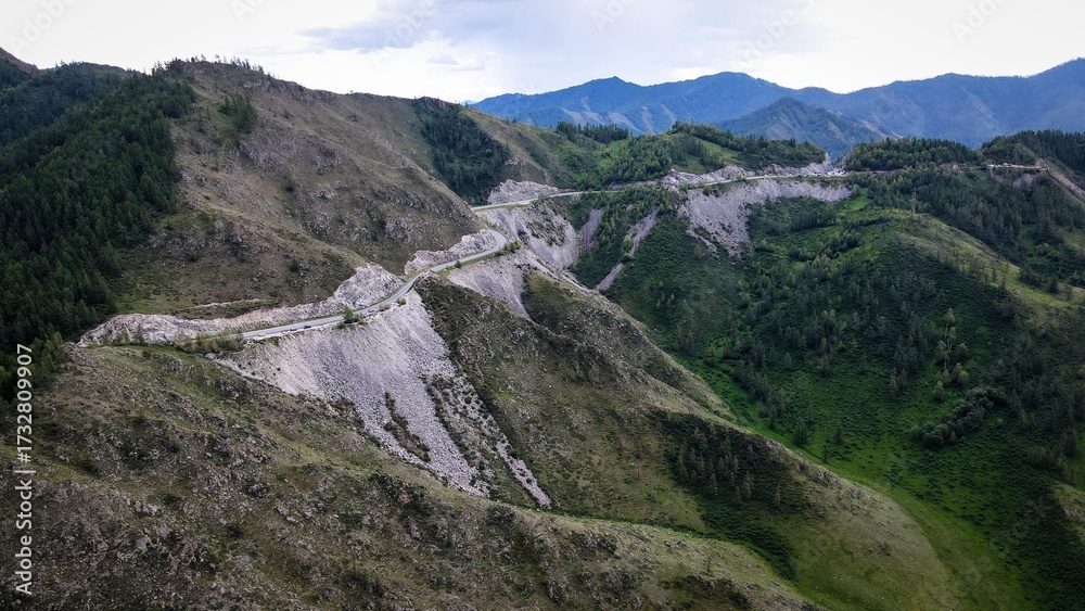 Obraz premium Scenic view of Chike-Taman mountain pass, Altai, Russia
