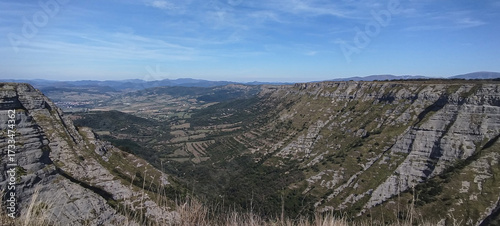 Paisaje del Salto del Nervión, Burgos, España	
