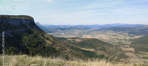 Paisaje del Salto del Nervión, Burgos, España
