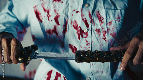 Bilde på lerret The Hand of a Murderer Closes a Knife in the Holster The Scary Night of Darkness