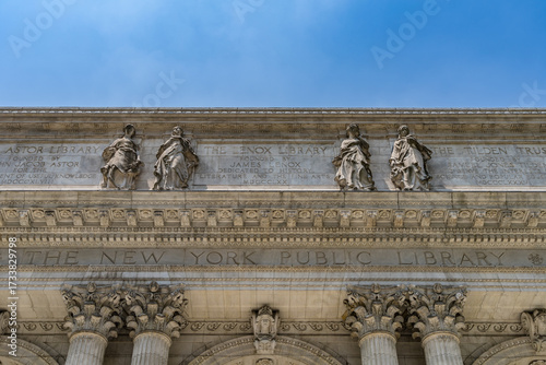 Facade of the New York Public Library on Fifth Avenue, Manhattan, New York City.