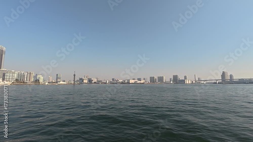 船上から眺める東京の風景