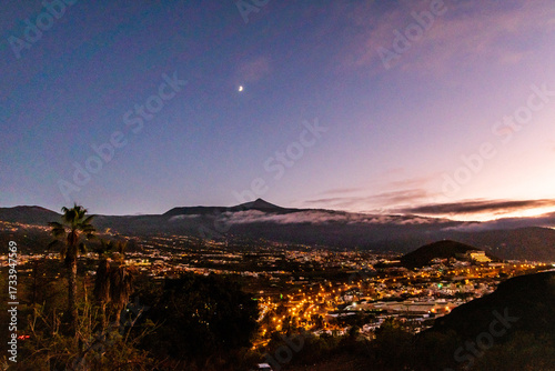 Paisaje en Puerto de la Cruz, Isla de Tenerife.