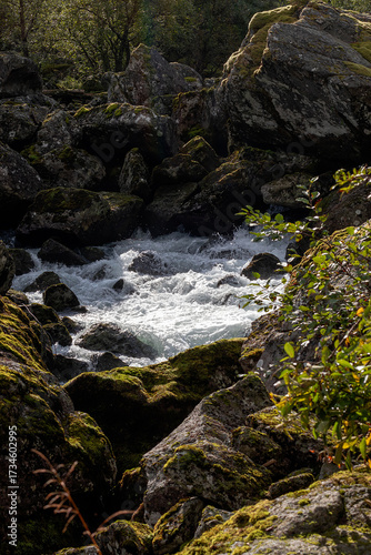 Bondhuselva, Sunndal, Noruega