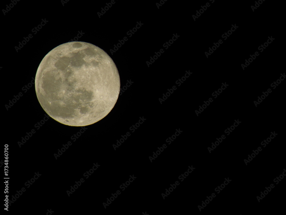 Fototapeta premium full moon over black