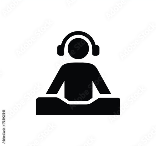 Audio & Sound set of web icons in line style. Icons including speaker, microphone, music, multimedia, equalizer, headphones, volume, and more. Editable stroke. Vector illustration