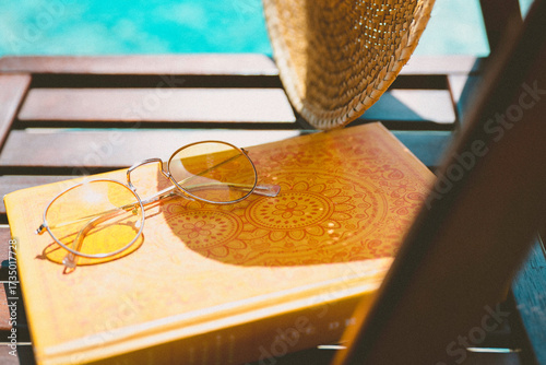 Summer Pool Side Yellow Reading Hat