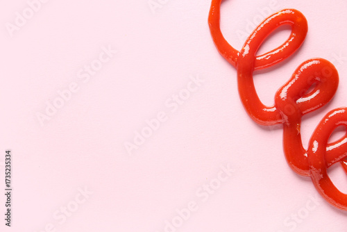 Red ketchup or tomato sauce...