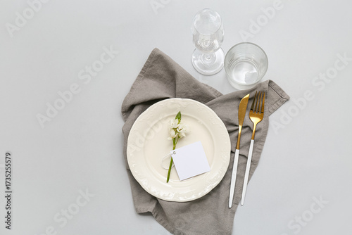 Beautiful table setting wit...