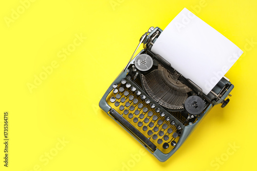 Vintage typewriter with bla...