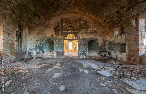 Abandoned church of Michael the Archangel, Tula region