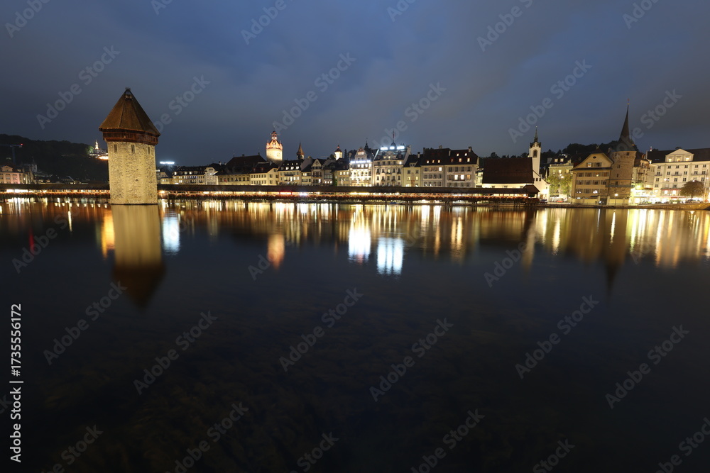 Obraz premium An evening walk around Lucerne