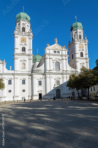 Passau, Bavaria, Germany: St. Stephan cathedral (Dom) seen from Domplatz on a bright sunny day in summer