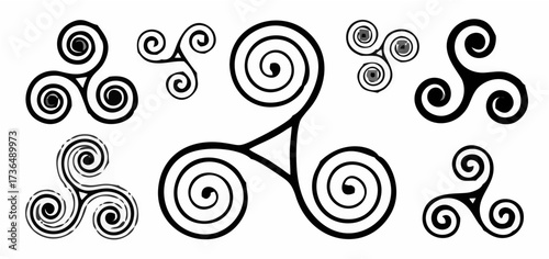 Celtic Triskel Spiral Set.eps