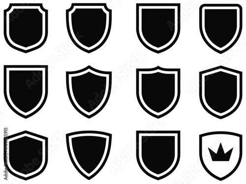 Safety Vest Icon A Minimalist Black and White Design for Protection and Visibility
