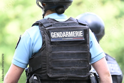 Gendarmerie homme sécurité