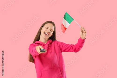 Young woman with Italian fl...