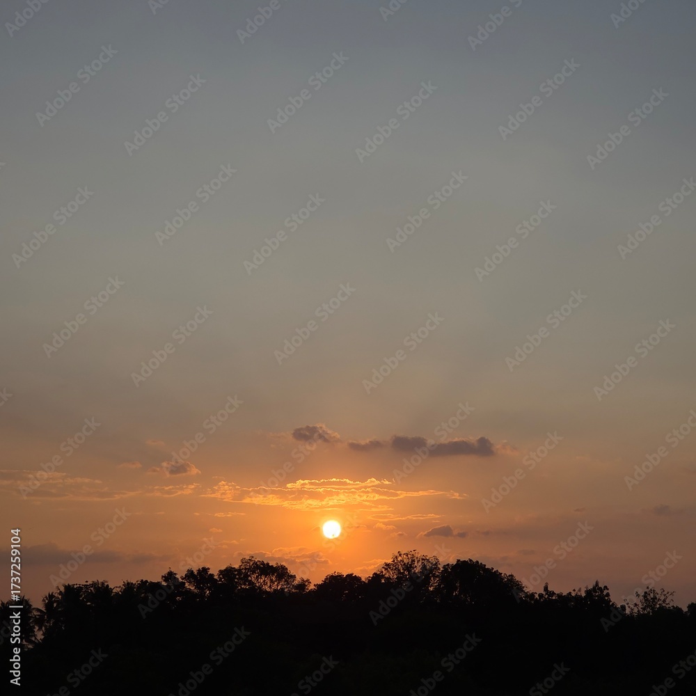 Obraz premium Sunset in my town