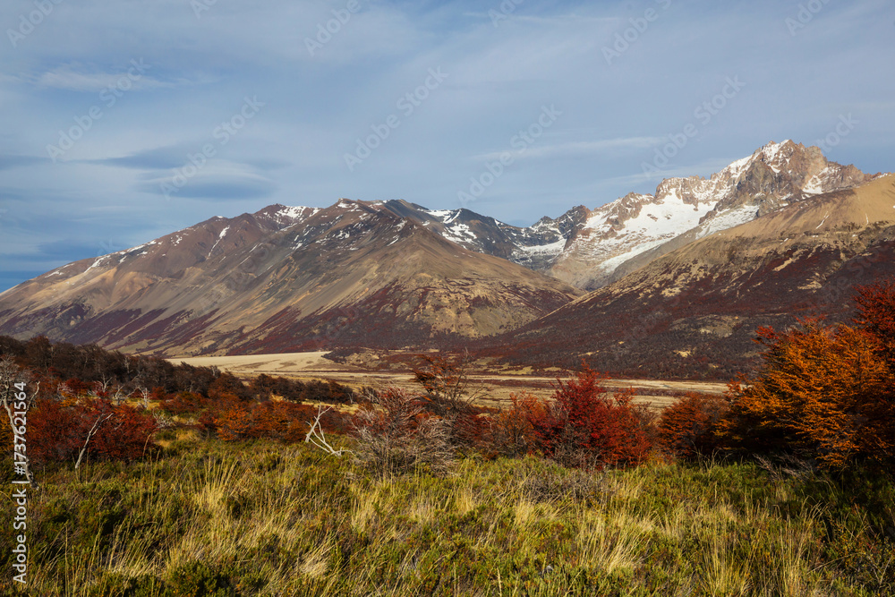 Obraz premium Autumn in mountains