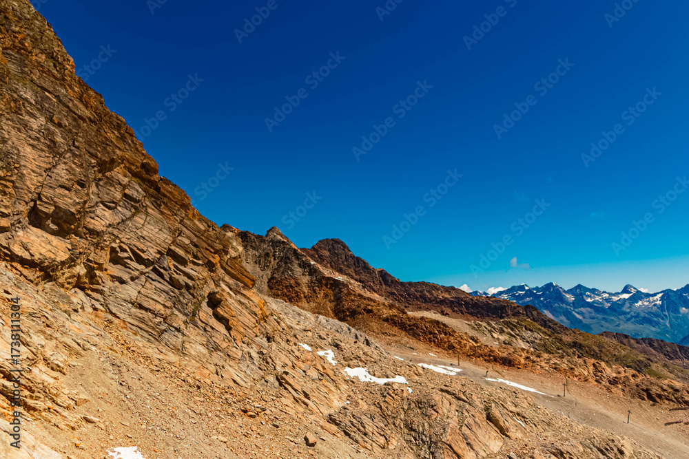 Obraz premium Alpine summer view at Tiefenbach glacier at Soelden, Oetztal valley, Tyrol, Austria