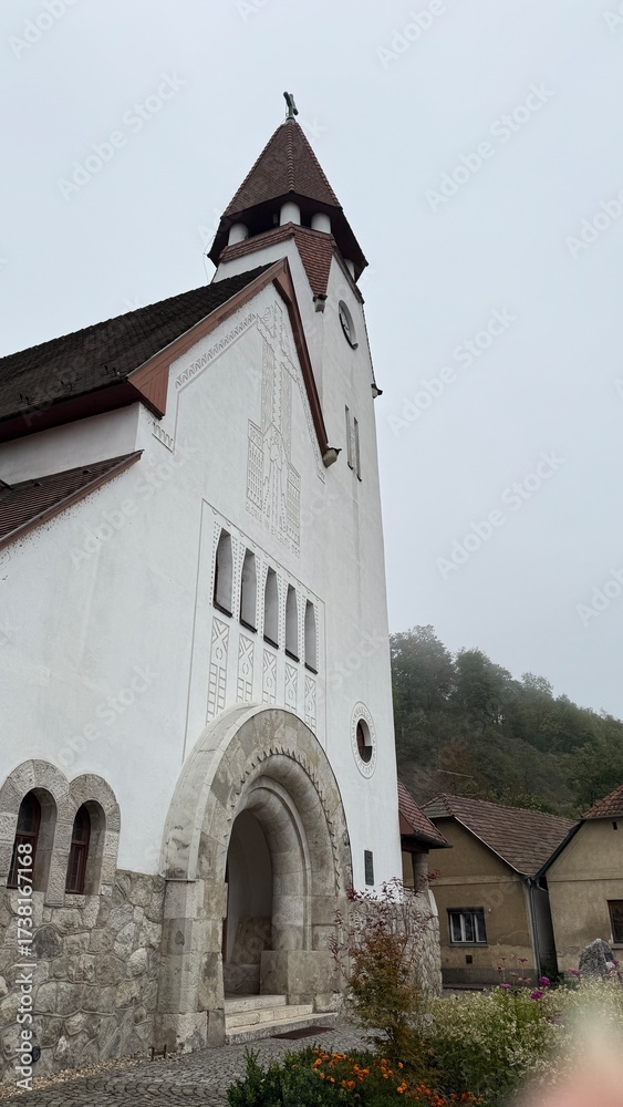 Fototapeta premium Zebegény Havas Boldogasszony Plébániatemplom