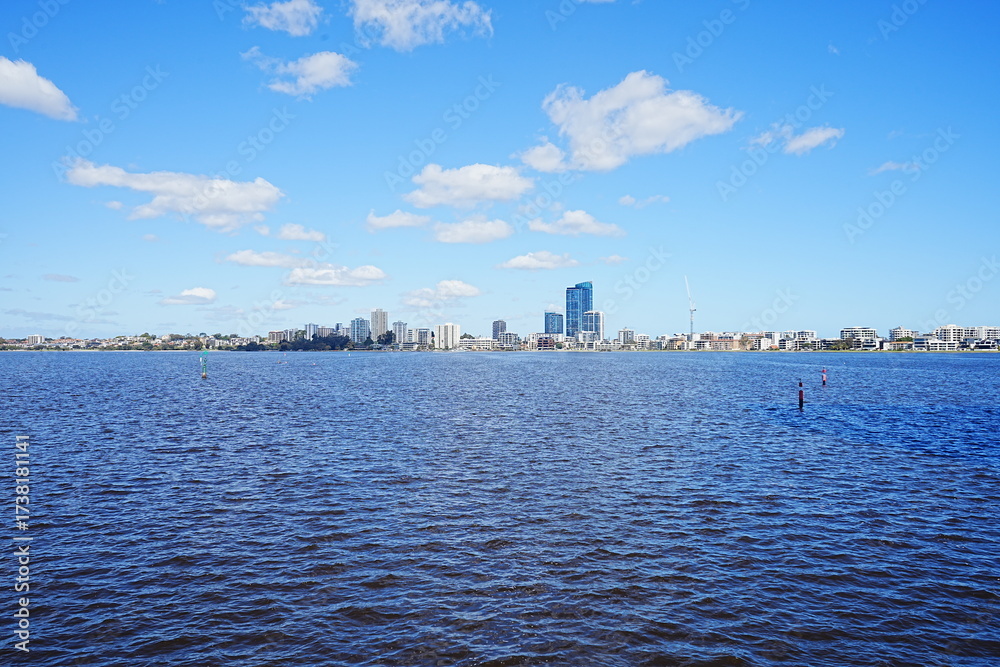 Naklejka premium Elizabeth Quay Bridge in Perth, Australia - オーストラリア パース エリザベスキー