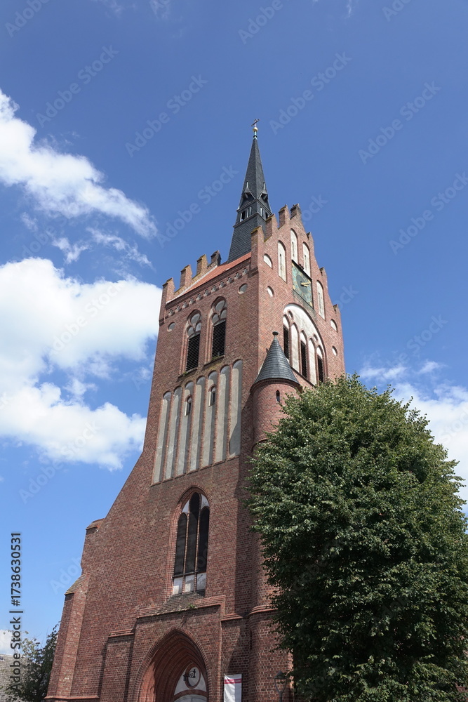Fototapeta premium Stadtkirche St. Marien in Usedom Stadt