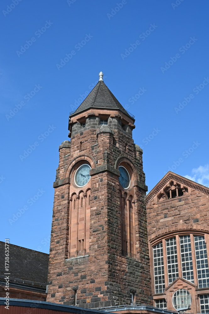 Fototapeta premium Bahnhofsgebäude in Gießen