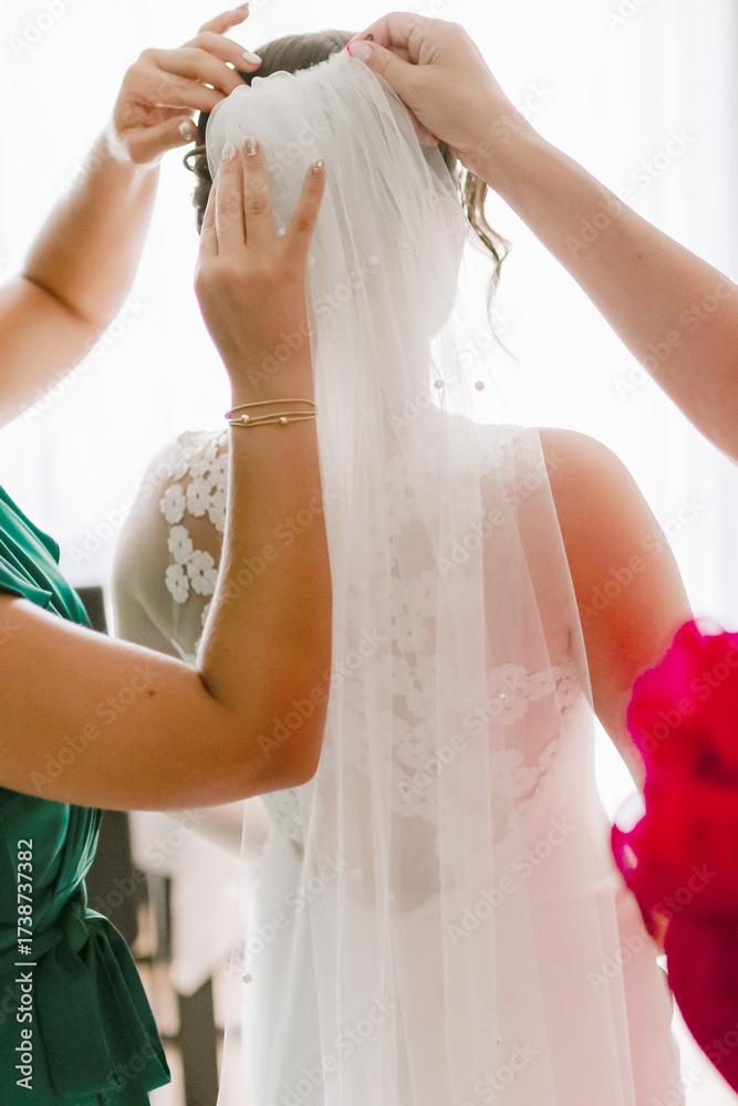 Φωτογραφία Bridal veil at a wedding ceremony, elegant detail of a bride’s outfit symbolizin