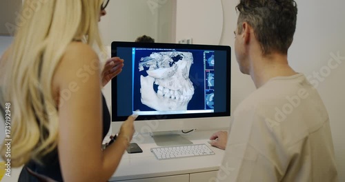 This is a comprehensive Patient Consultation utilizing advanced Dental Imaging Technology