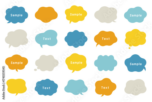 ふにゃふにゃの吹き出し　手描き　雲　フレーム　飾り　装飾　素材　イラスト　ベクター　セット　あしらい