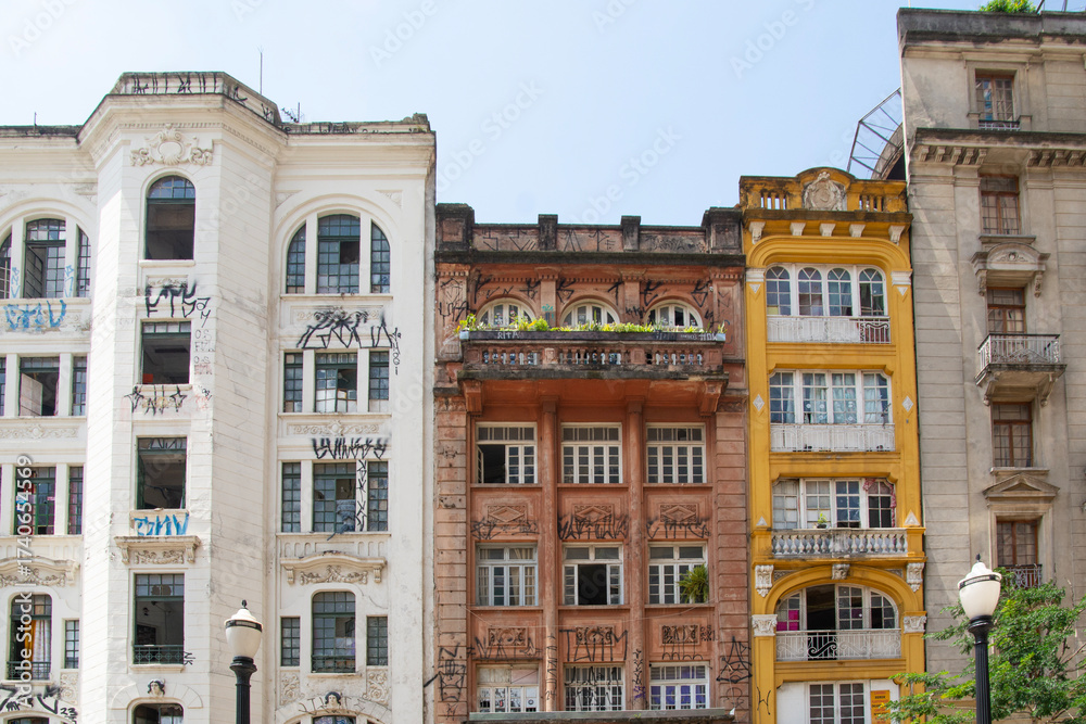Fototapeta premium SAO PAULO, SP, BRAZIL - FEBRUARY 8, 2025: Urban architecture in the center of Sao Paulo.