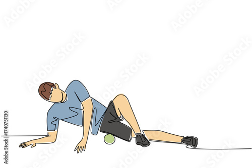 Continuous one line drawing a man exercising using a foam roller. Cooling with tools. Recovery after minor injuries. Treatment. National Foam Rolling Day. Single line draw design vector illustration