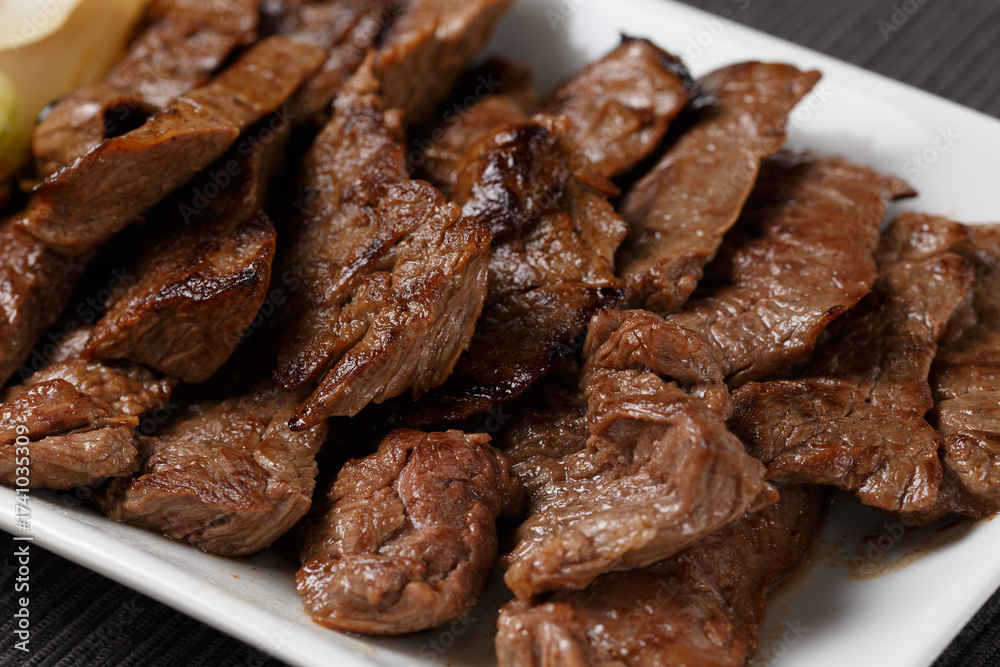 Fototapeta premium 牛ハラミ焼肉