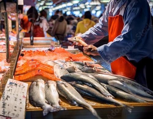 fish auction at tsukiji fish market in tokyo japan