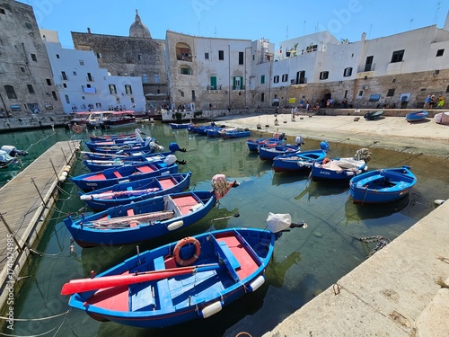 Tableau sur toile Monopoli Apulien Süditalien Altstadt