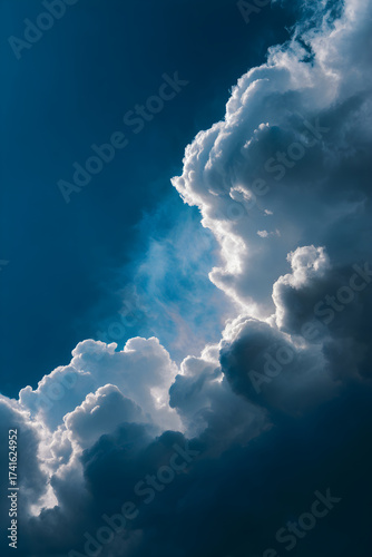 Captivating Cloud Formatios: Exploring the Playful ad Imaginative Shapes in th Sky, Emphasizing Nature'sArtistry with Fascinating nd Amusing Cloud Figures