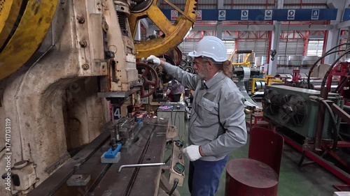 engineer team full skill quality for maintenance and training in industry factory worker , warehouse Workshop for factory operators,mechanical engineering team production.