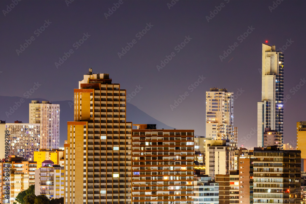 Naklejka premium Benidorm's Skyline at Dusk in Comunidad Valenciana