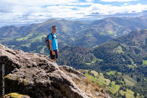 Sommet des Aldudes, pays Basque