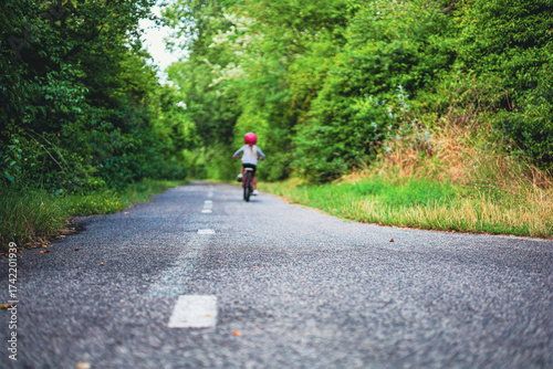 Wallpaper Mural bicycle sport nature Torontodigital.ca