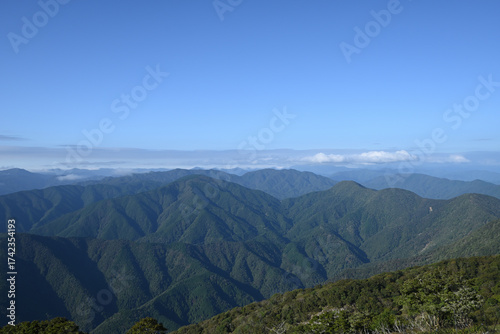 Obraz na plátně Climbing Mt. Ibuki, Shiga, Japan