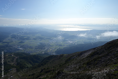 Obraz na plátně Climbing Mt. Ibuki, Shiga, Japan