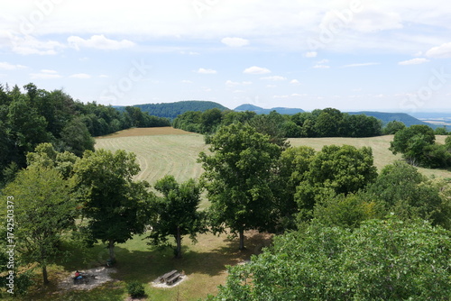 Blick vom Schönbergturm in die Schwäbische Alb